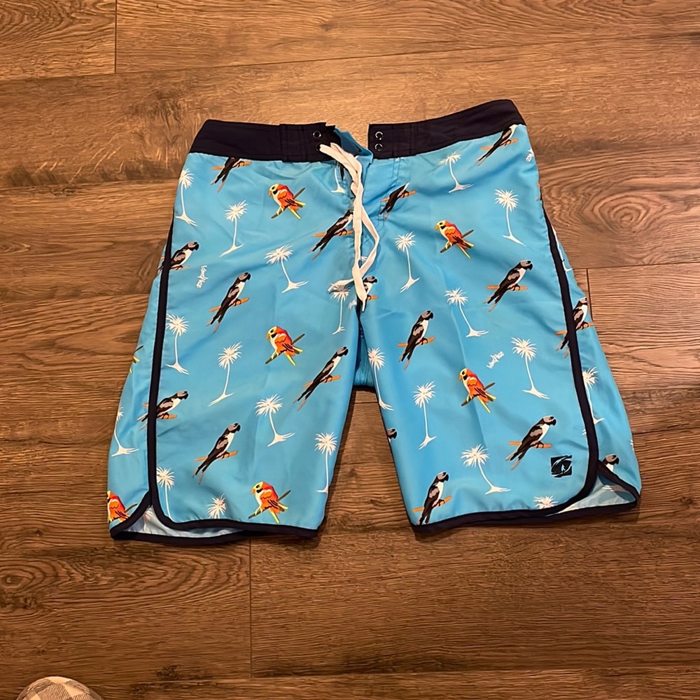 Island haze board shorts medium